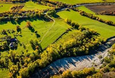 Teren agricol intravilan de 16000 mp, în Călățele - 6