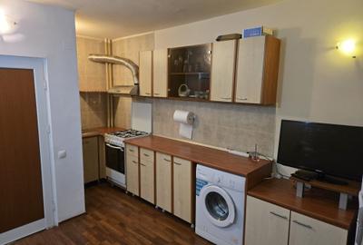 Apartament cu 2 camere semidecomandat, mobilat în Gorjului - 1