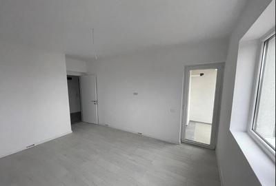 Apartament 2 camere sector 4 nou - 2