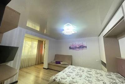 Apartament cu 2 camere decomandat în Victoriei - 1