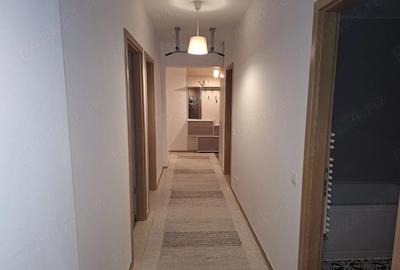 Apartament cu 5 camere decomandat în Dristor - 6