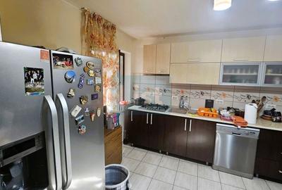 Casă cu 4 camere cu Canalizare în Central - 9