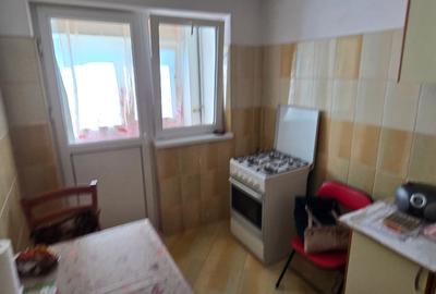 3 camere de vanzare, etajul 5, Focsani - 19