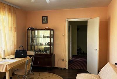 Alexandru Obregia - Aleea Terasei - 3 camere , imobil reabilitat Alexandru Obregia - Aleea Terasei - 3 camere , imobil reabilitat - 3