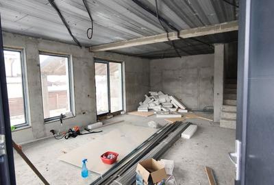 Casă cu 4 camere în Aninoasa - 6