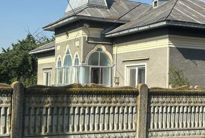 Casă cu 4 camere în Rotunda - 8