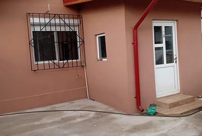 Casă cu 3 camere cu Teren 223 Mp în Central - 2