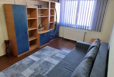 Apartament cu 2 camere decomandat în Berceni - 1