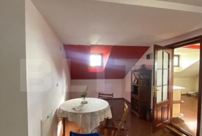 Casă cu 7 camere cu Teren 900 Mp în Central