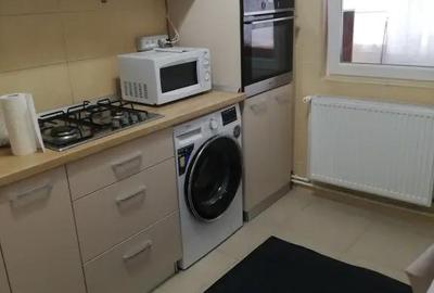 Garsonieră decomandată în Nicolina - 4
