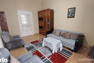 Casă cu 4 camere cu Teren 763 Mp în Central - 7