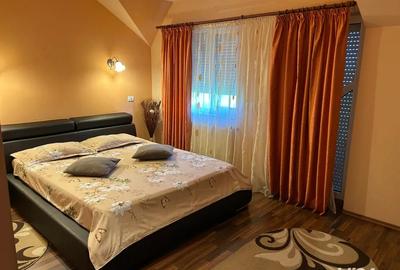 Casă cu 5 camere în Central - 2