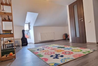 Casă cu 4 camere cu Teren 125 Mp în Central - 9