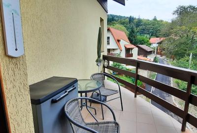 De vanzare in Sinaia apartament 3 camere in vila zona Platoul Izvor - 4