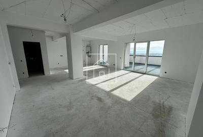 Penthouse cu 3 camere decomandat în Mihai Viteazul - 1