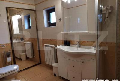 Casă cu 12 camere cu Teren 690 Mp în Cetate