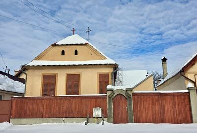 Casă cu 5 camere cu Canalizare în Săcele - 1