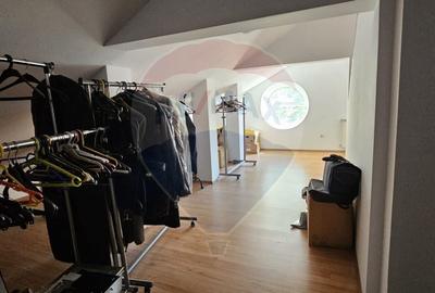 Vila deosebita de vanzare in Chitila, la 150 m de padure, in apropiere - 31