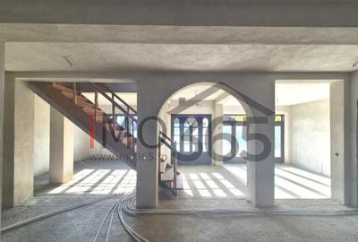 Casa P+1 cu teren 1424 Stefanesti la 1Km de Podul Viilor - 1