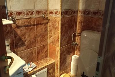 DIRECT DE LA PROPIETAR Apartament cu 3 camere decomandate de vanzare Zona Soarelui,! .Pre? 120.000 - 11