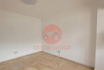 Apartament cu 4 camere semidecomandat în Casa de Cultură - 2