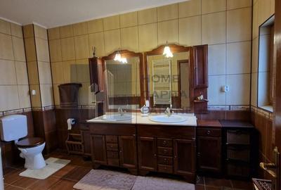 VILĂ INDIVIDUALĂ | CURTE AMENAJATĂ | PROSUMATOR 8 kW - 16