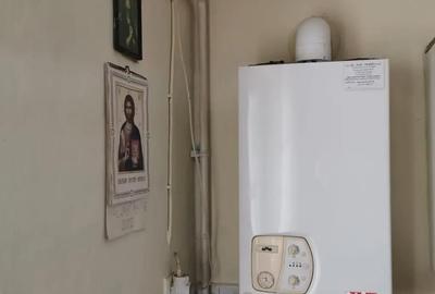 Apartament cu 3 camere semidecomandat în Exterior Vest - 1