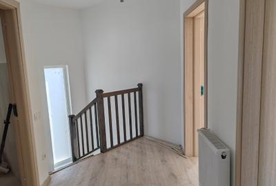 Casa 4 camere libera la vanzare SANPETRU - iesirea spre Harman Casa 4 camere libera la vanzare SANPETRU - iesirea spre Harman - 9