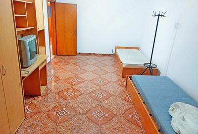 Apartament cu 4 camere decomandat în Mircea cel Bătrân - 2