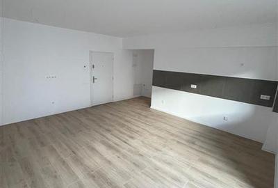 Apartament cu 2 camere decomandat în Tractorul - 9