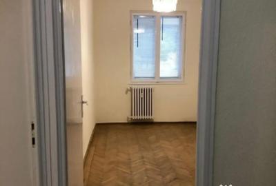 Apartament cu 3 camere decomandat în Andrei Mureșanu - 8