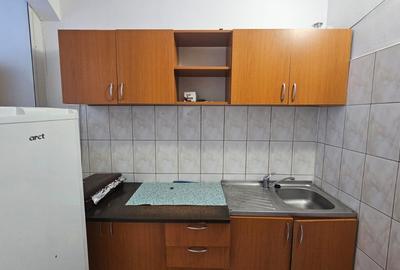 Garsoniera Noua-Bloc reabilitat - 5