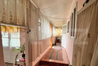 Casa individuala + Teren 4600 mp- Siret - 4