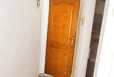 Complex studen?esc,etaj 3 , garsoniera - 3