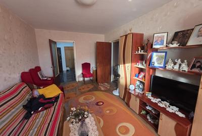 1 Decembrie 1918, 15 minute metrou, Auchan, bloc 1980, 2 gr. sanitare - 7