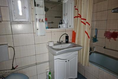 Casă individuală cu 4 camere cu Canalizare în Bucureștii Noi - 14