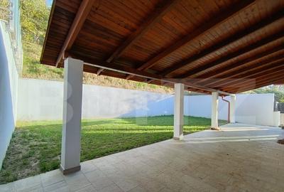 Casa cu 4 camere, 240 mp, teren 800 mp, zona Central - 9