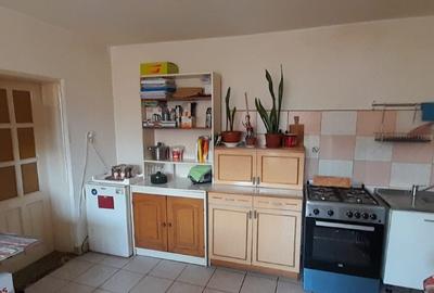Închiriez garsoniera  la casa în Săcele, Brasov, întrare separata - 2