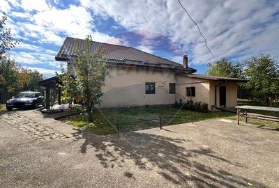 Casa de lemn cu teren generos de 1312 mp de vanzare in Fundulea - 4