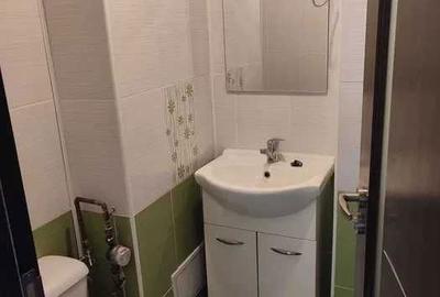 Apartament cu 3 camere decomandat în Tineretului - 1