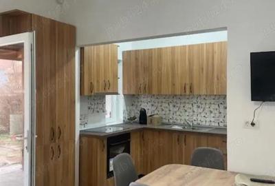 Casă cu Teren 340 Mp în Central - 16