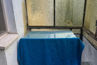 Zona Lamaita, se vinde apartament nedecomandat ,doua  camere pret 38000 euro - 7