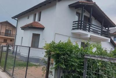 Casă cu 6 camere în Călimănești - 3