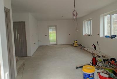 Casă cu 4 camere cu Teren 470 Mp în Vinga - 4