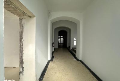 Spațiu comercial, de 13 mp, în Albești - 10