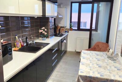 Apartament cu 2 camere decomandat în Central - 4