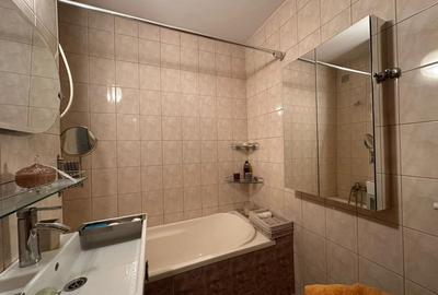 3 Camere Gorjului Militari Bloc reabilitat 3 Minute Metrou - 13