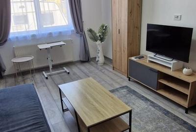 Garsonieră decomandată, mobilată în Central - 2