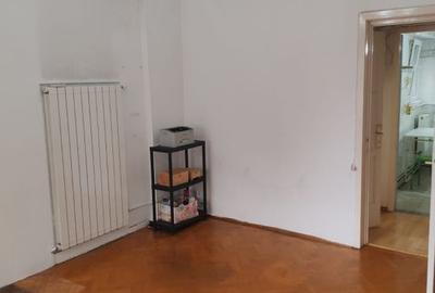 Garsonieră Mihai Eminescu! - 2