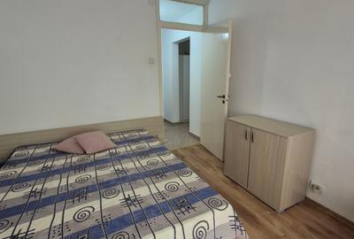 Apartament cu 2 camere decomandat, mobilat în Apărătorii Patriei - 7